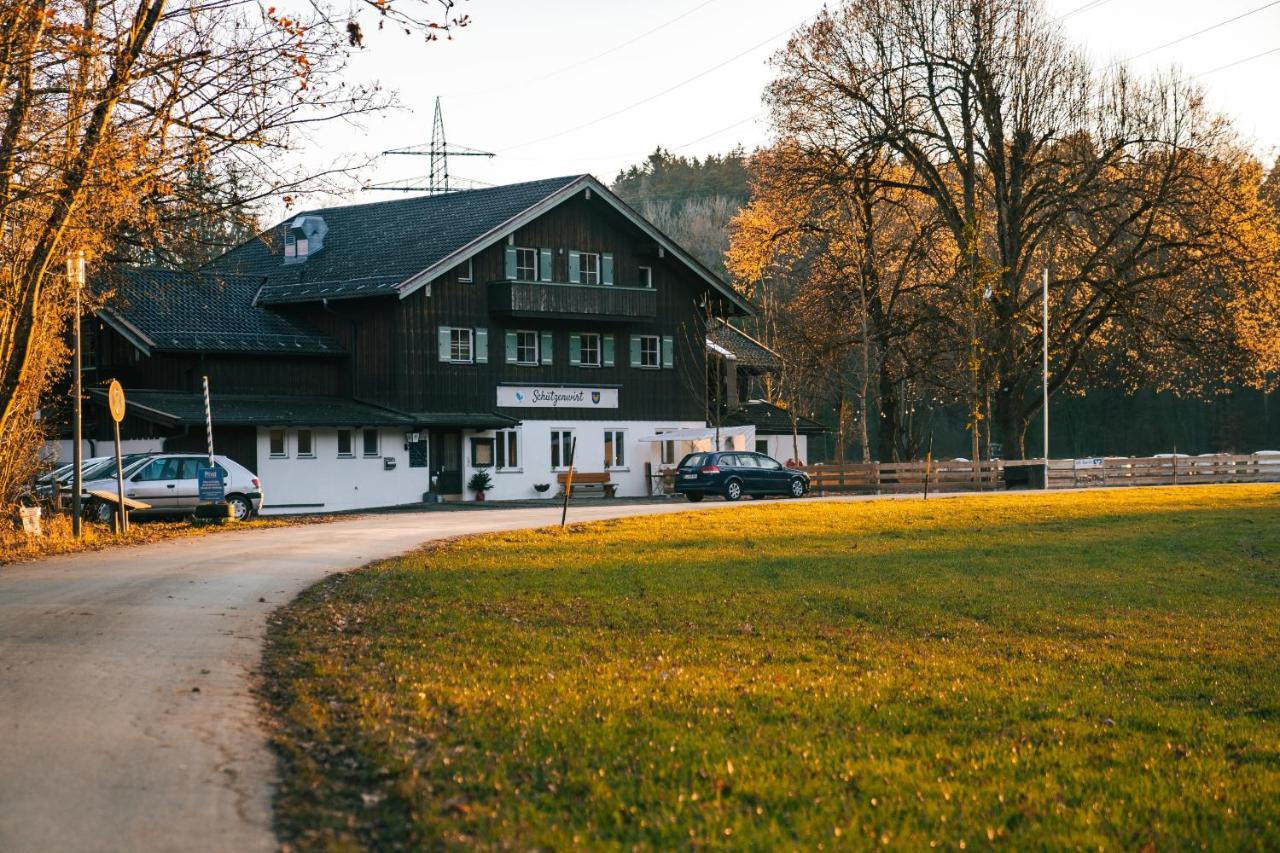 Schutzenwirt Im Eichental Hotel Prien am Chiemsee Exterior photo